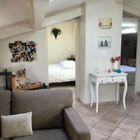 Les Lauriers Bed & Breakfast Camps-la-Source Bagian luar foto