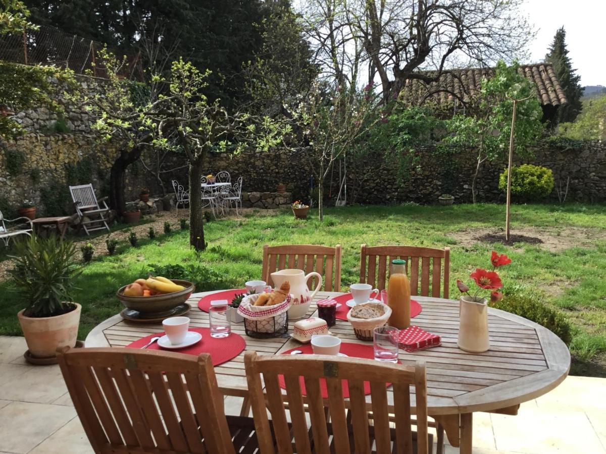 Les Lauriers Bed & Breakfast Camps-la-Source Bagian luar foto